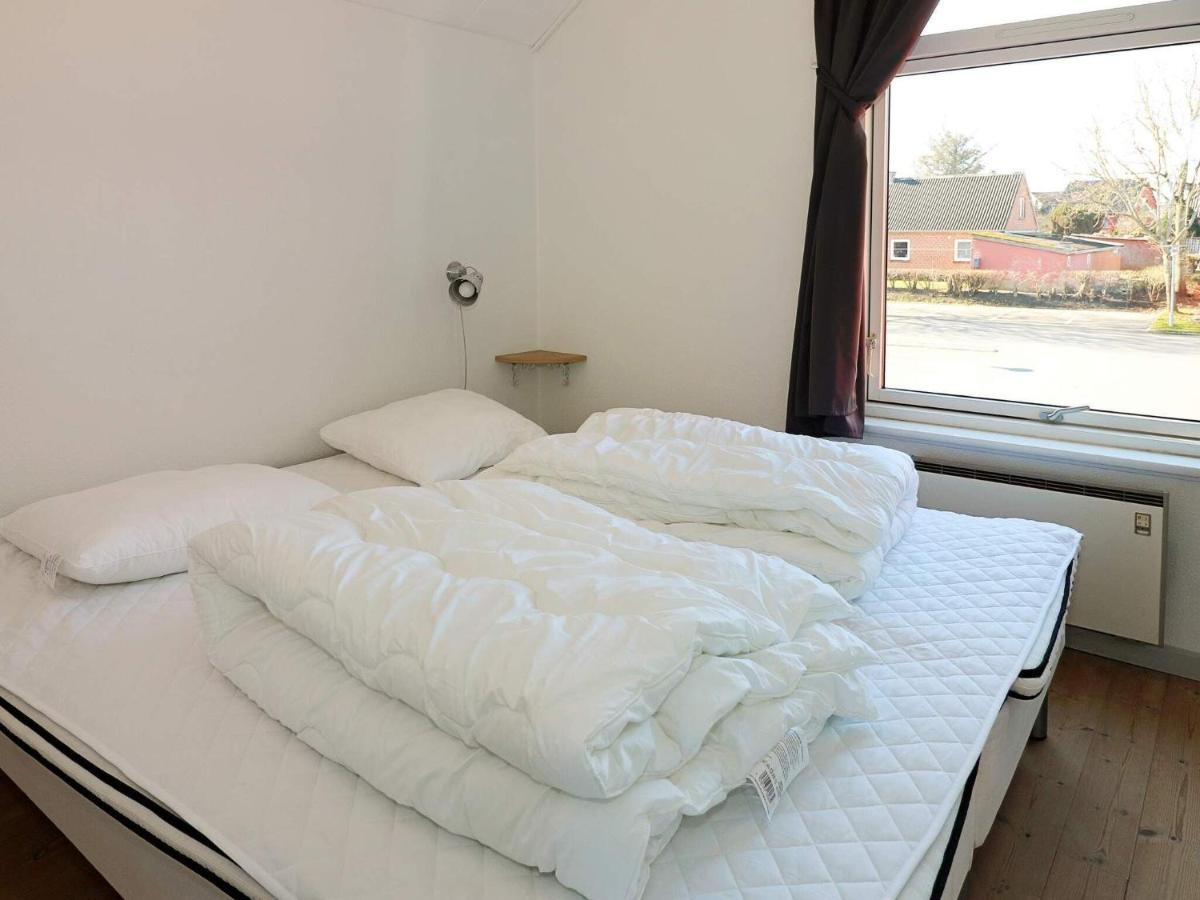 6 Person Holiday Home In Hadsund Exteriör bild